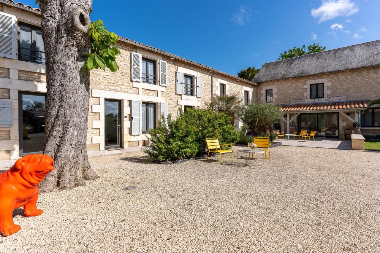 Au Logis De Bellefois - Chambres D'Hotes Neuville-du-Poitou Exterior foto